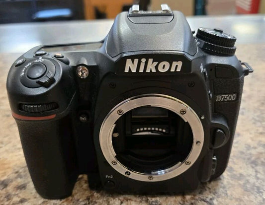 Nikon D7500 20.9MP Digital SLR Camera - Black (Body Only)
