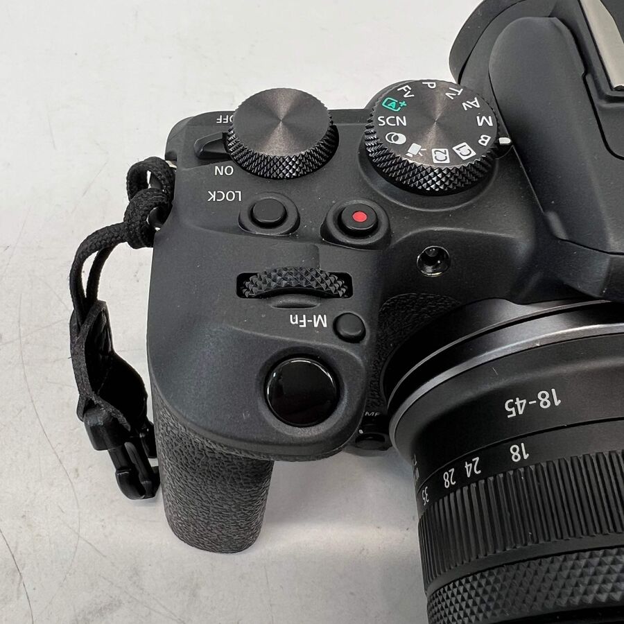 Canon EOS R10 24.2MP Mirrorless DSLR